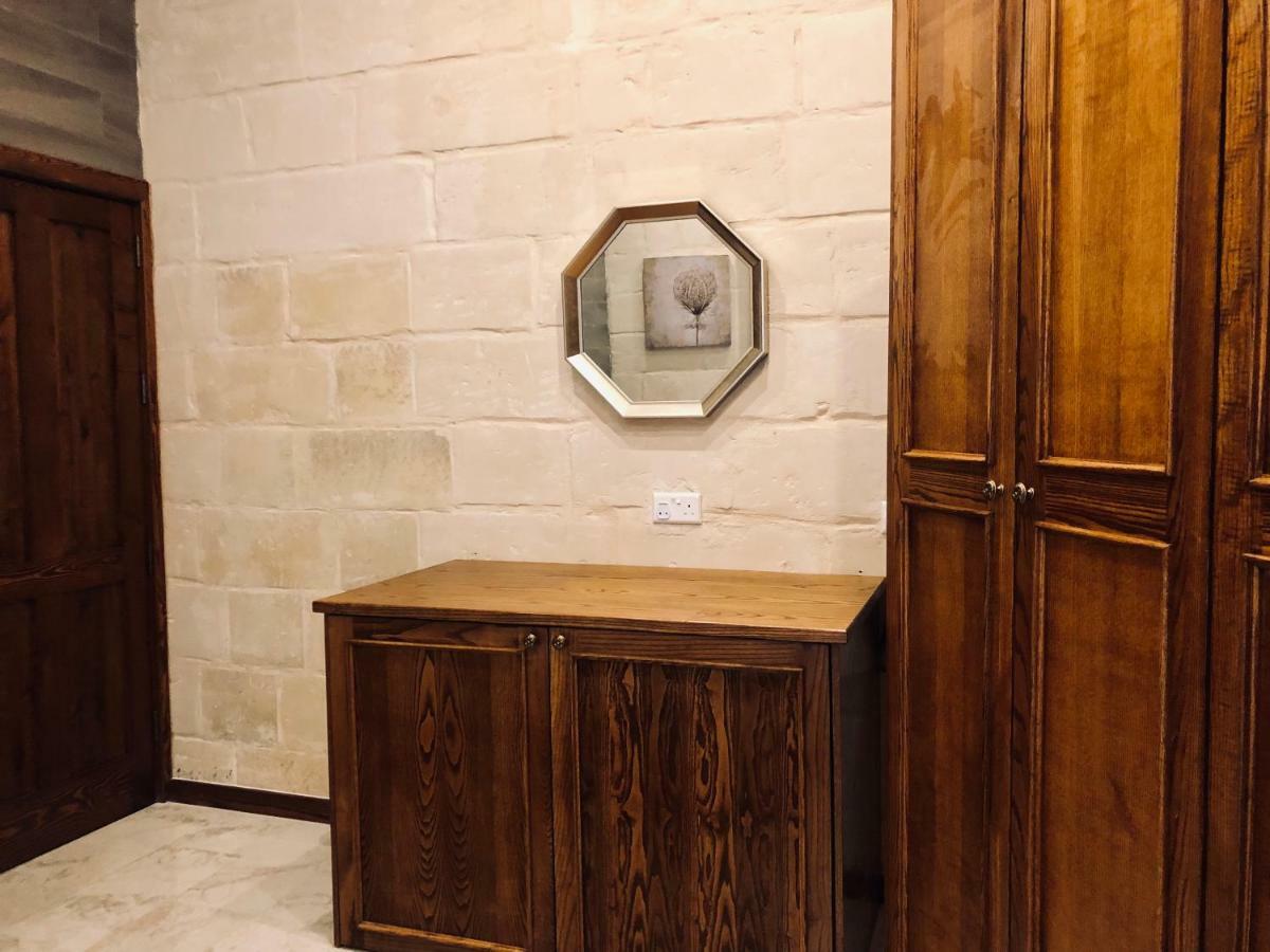 Modern Maltese House Sliema Exterior foto